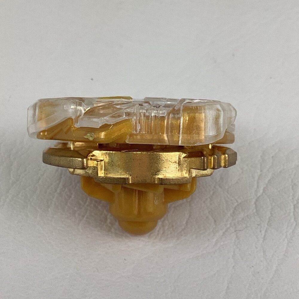Takara Tomy Beyblade Burst B-00 Valkyrie Gold Version Corocoro Exclusive - Picture 3 of 6